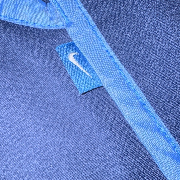 Nike Kids Navy Blue Track Pants Baby Blue Trim Pockets Girls Small size 7-8 - Picture 3 of 16